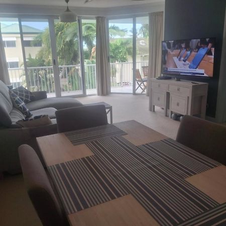 טריניטי ביץ' On The Beach Apartments מראה חיצוני תמונה