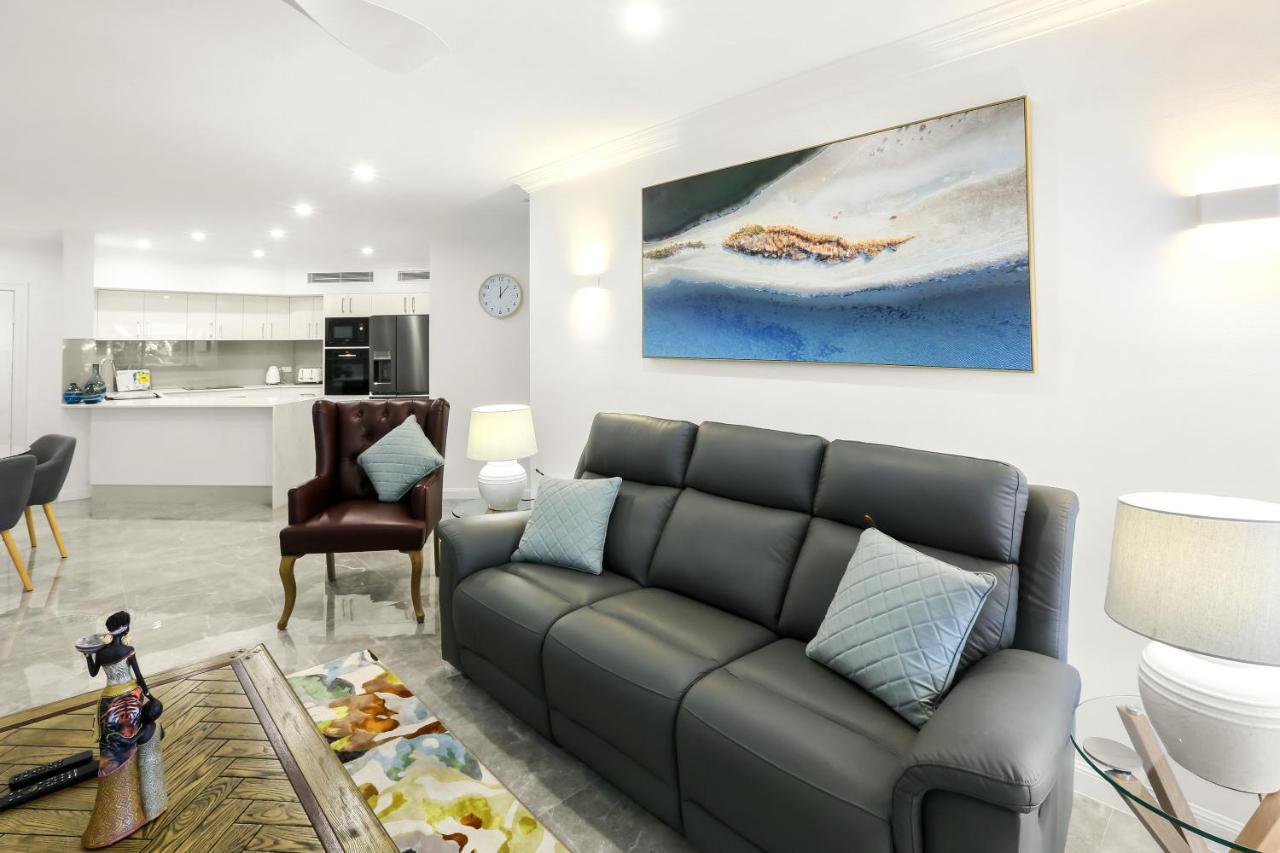 טריניטי ביץ' On The Beach Apartments מראה חיצוני תמונה