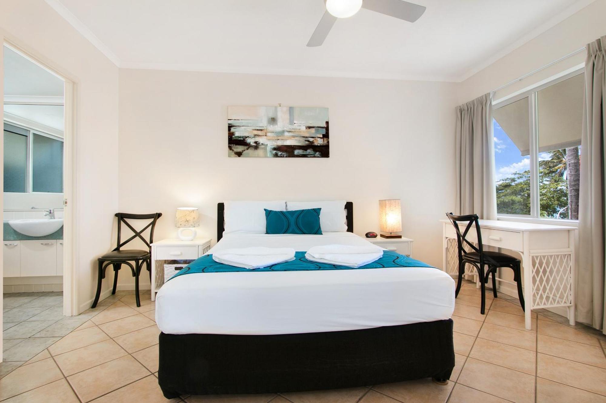 טריניטי ביץ' On The Beach Apartments חדר תמונה