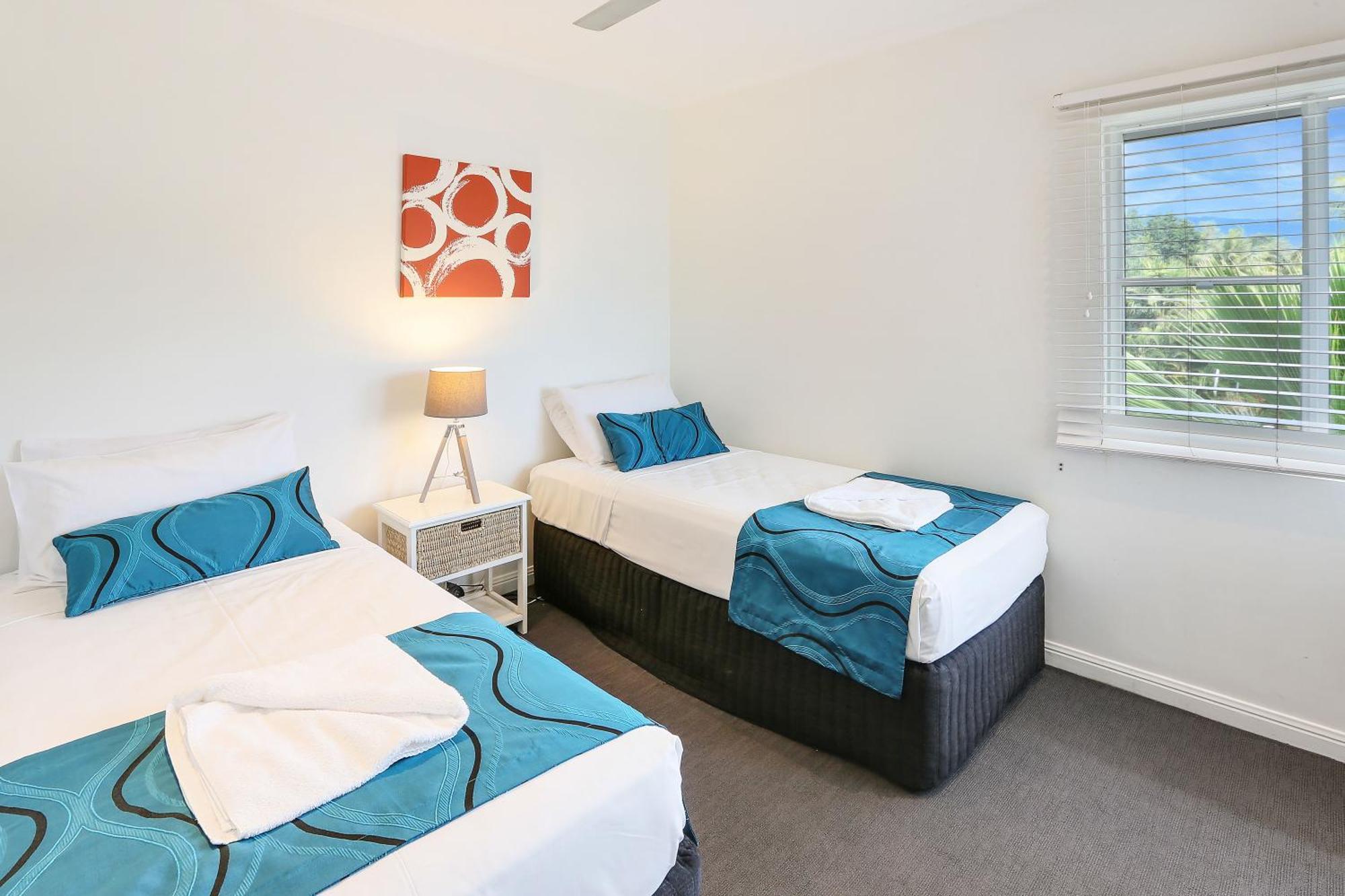 טריניטי ביץ' On The Beach Apartments חדר תמונה