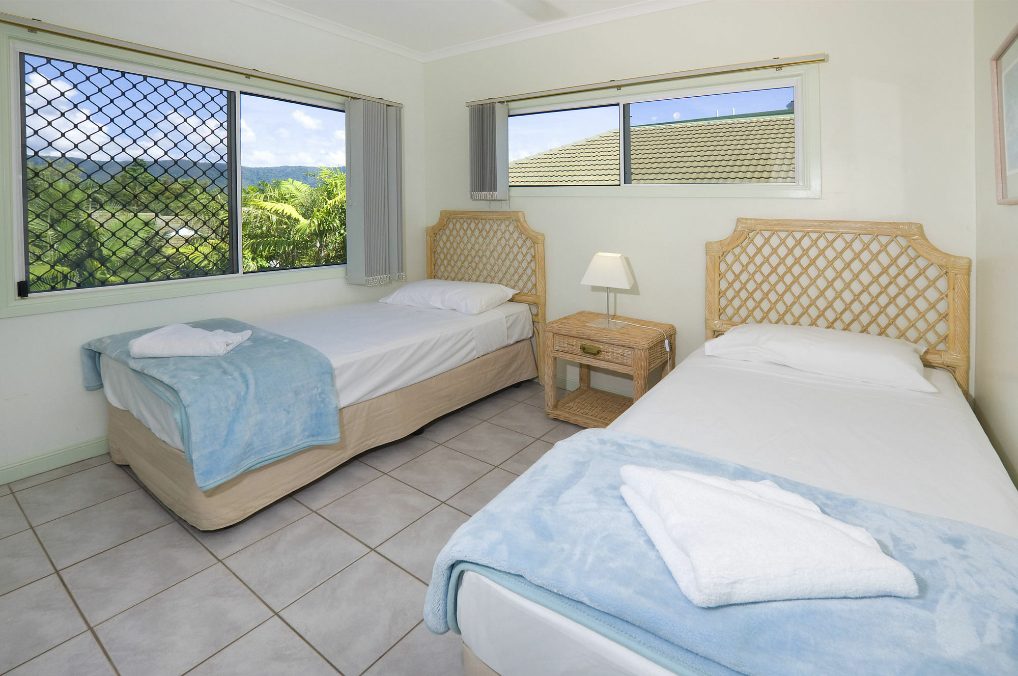 טריניטי ביץ' On The Beach Apartments מראה חיצוני תמונה