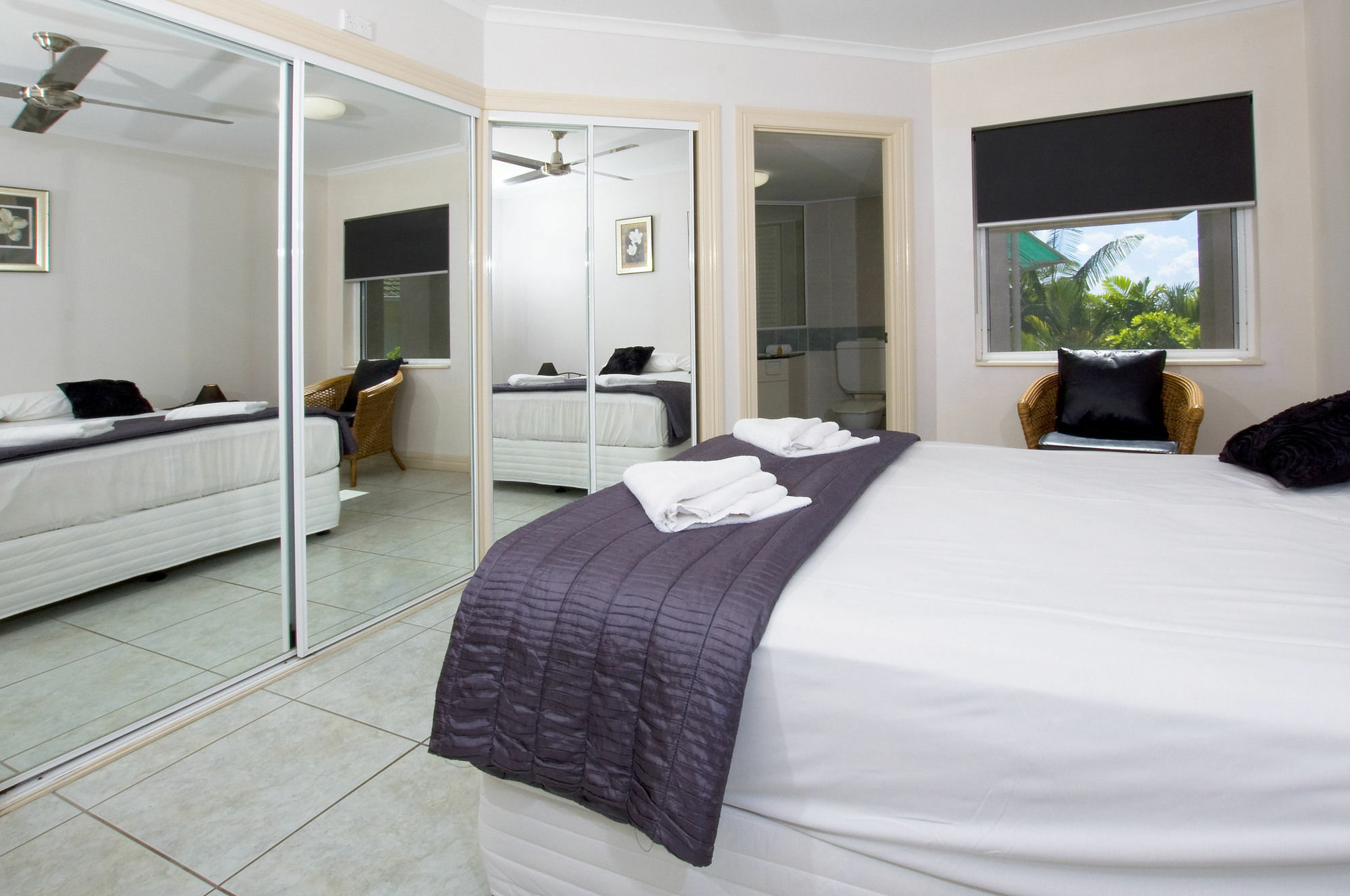 טריניטי ביץ' On The Beach Apartments מראה חיצוני תמונה